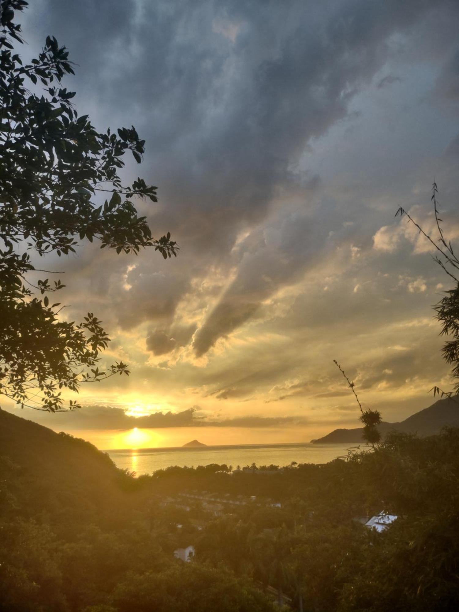 O Melhor Por Do Sol De Pauba! Casa Aconchegante. Sao Sebastiao  Εξωτερικό φωτογραφία